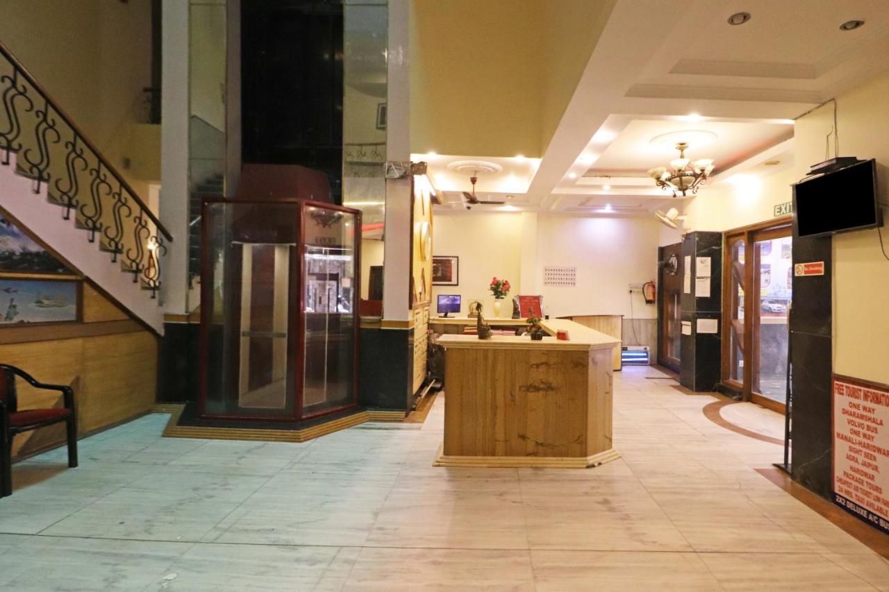 Silver Shine New Delhi - Comfort Stay Exterior photo